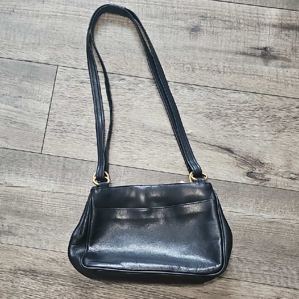 Tignanello Black Leather Shoulder Handbag Purse Gold Hardware Double Zippers